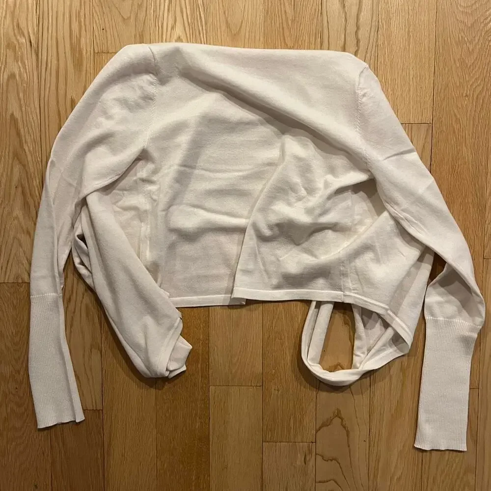 Neiwai white ballet cardigan - Picture 3 of 4